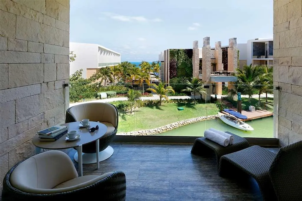 Grand Palladium Costa Mujeres Cancun Hotel