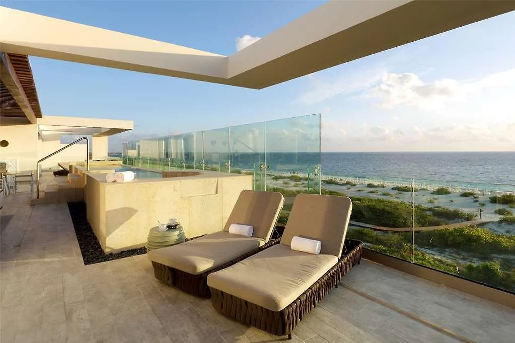Hotel Grand Palladium Costa Mujeres Cancun Mexico