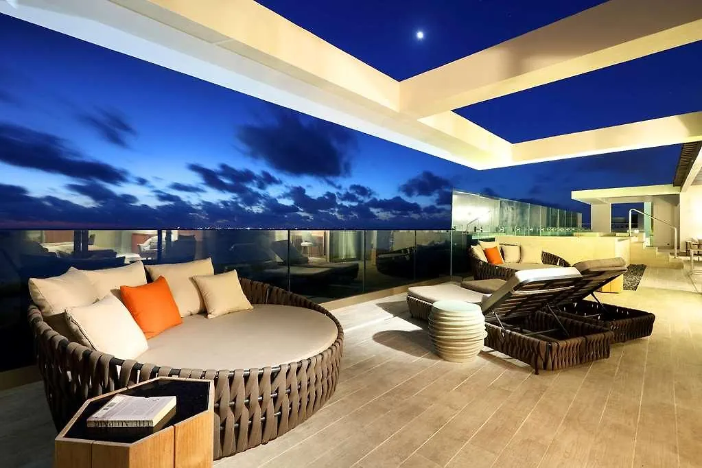 Grand Palladium Costa Mujeres Cancun Hotel