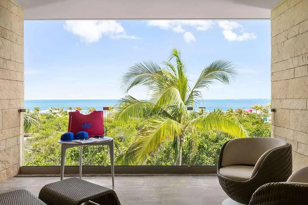 Grand Palladium Costa Mujeres Cancun Hotel